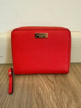 Kate Spade Compact Zip Around Bifold Wallet Red Saffiano Leather Gold